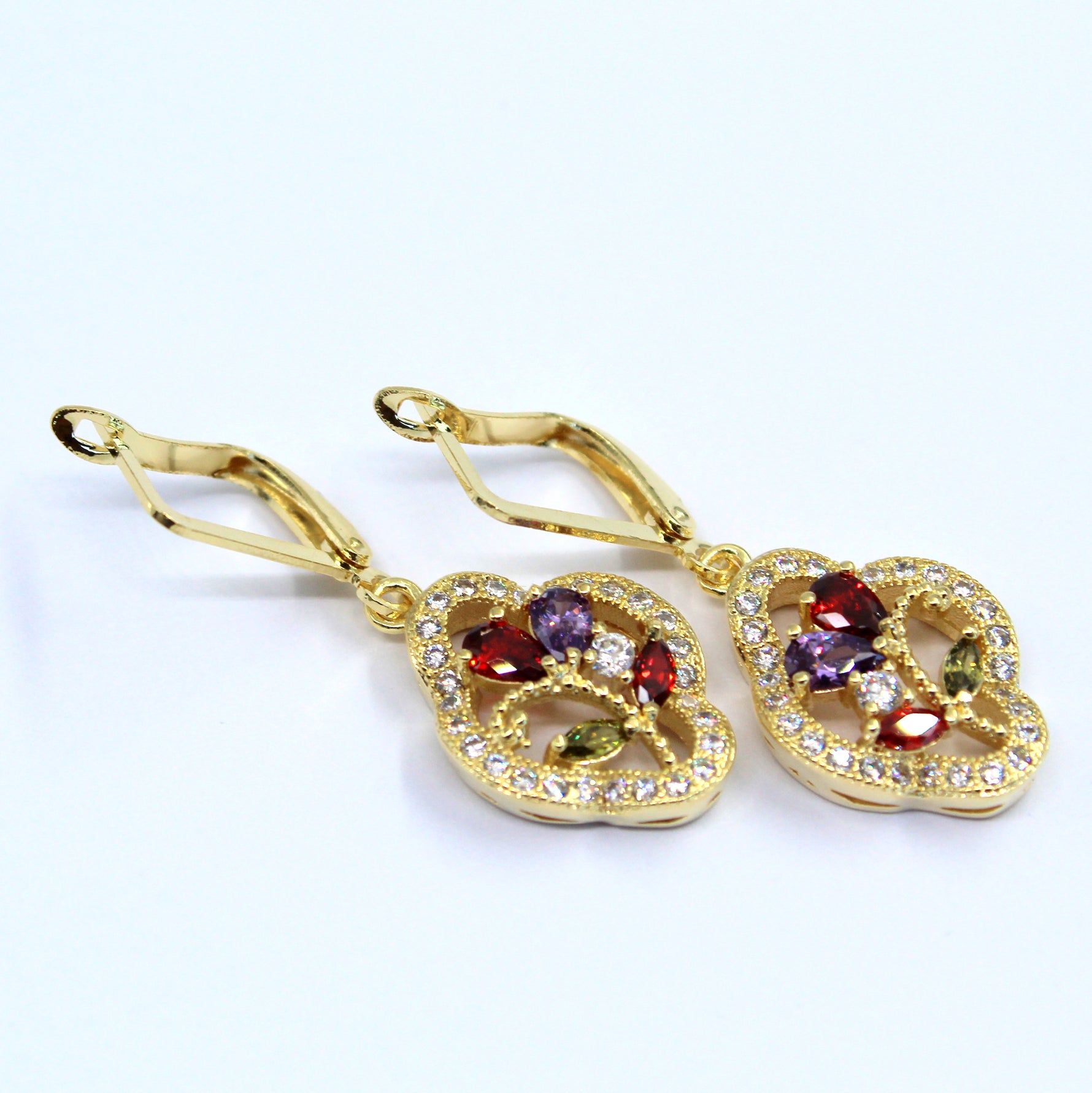 עגילי ציפוי זהב | לב 16