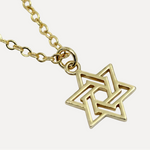 שרשרת ציפוי זהב מגן דוד - detail closeup
