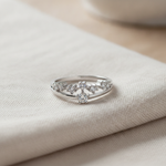 טבעת כסף | משולבת באבני זירקון שקופות - lifestyle