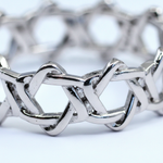 טבעת כסף מגן דוויד - detail closeup