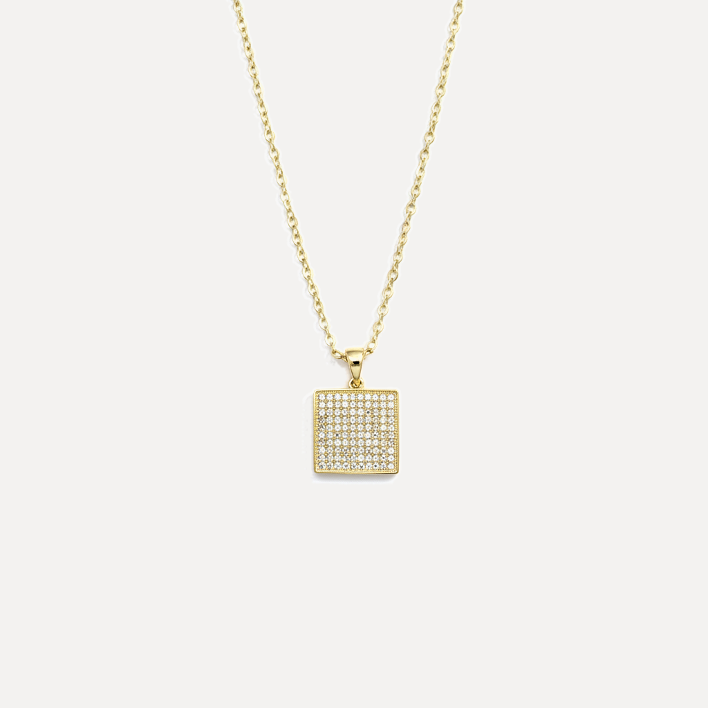 שרשרת ציפוי זהב ריבוע משובץ - flat lay